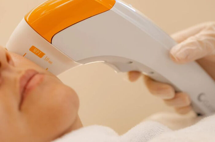 Dra Erika Debs - Dermatologista em Atibaia - ULTRAFORME FACIAL Dra Erika Debs - Dermatologista em Atibaia - ULTRAFORME FACIAL